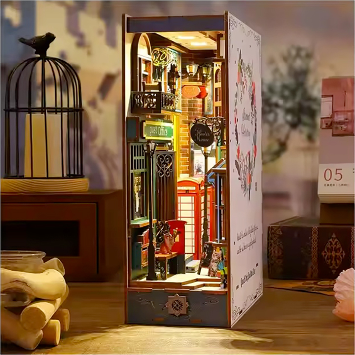 Book Nook - Ruelle (18,2 x 8,5 x 24,5 cm)
